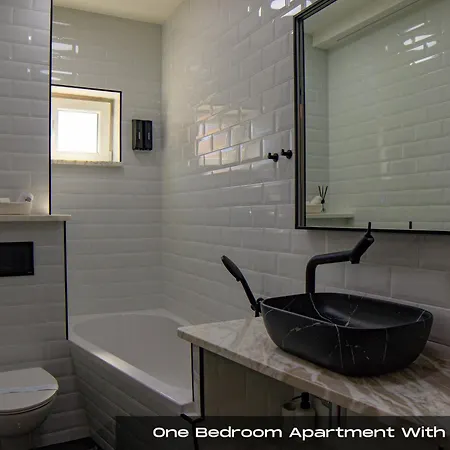 Apartman Volos, Roof Terrace, Sea View, Private Parking *