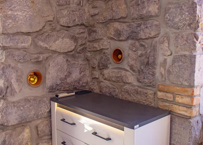 Volos, Roof Terrace, Sea View, Private Parking *