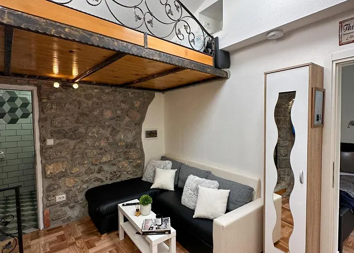 Volos, Roof Terrace, Sea View, Private Parking דירה אופטיה
