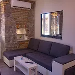Villa Volos,Free Private Parking Appartement Opatija