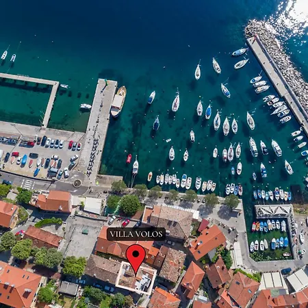 Villa Volos,With A Roof Terrace And Sea View ,Free Private Parking