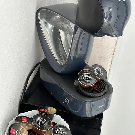 Apartment Volos, Roof Terrace, Sea View, Private Parking *