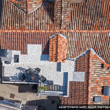 Villa Volos,With A Roof Terrace And Sea View ,Free Private Parking