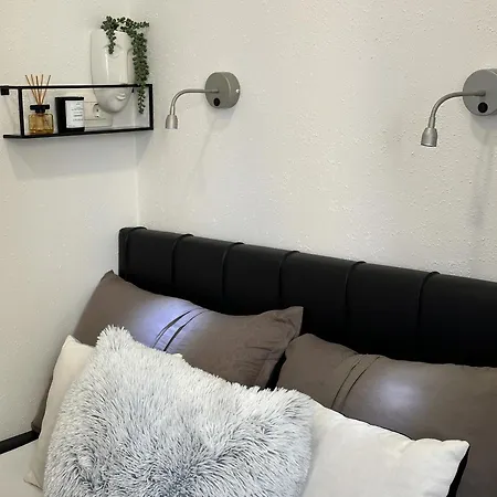 Apartment Volos, Roof Terrace, Sea View, Private Parking *