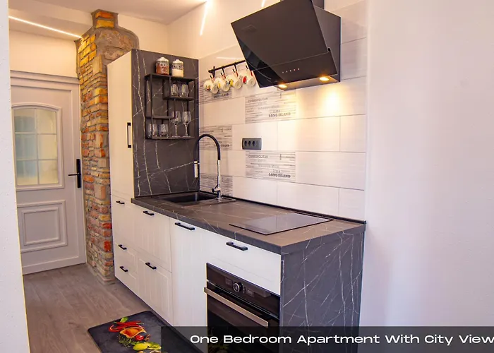 Volos, Roof Terrace, Sea View, Private Parking Appartement