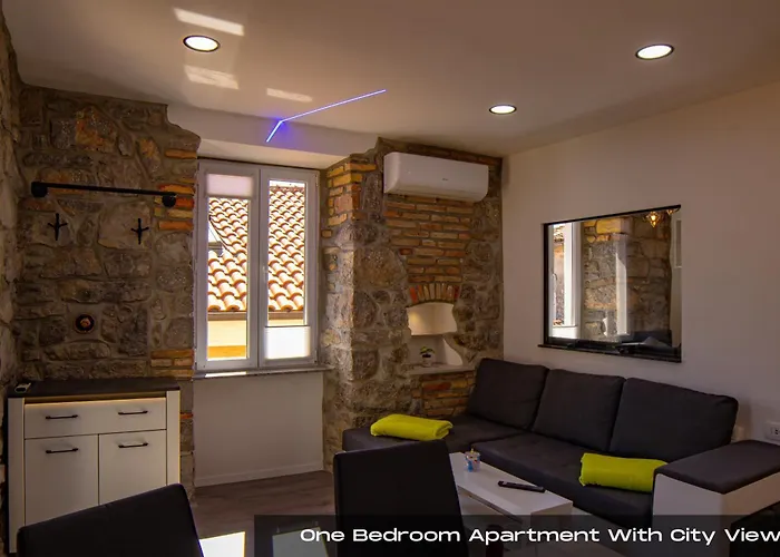 Volos, Roof Terrace, Sea View, Private Parking *