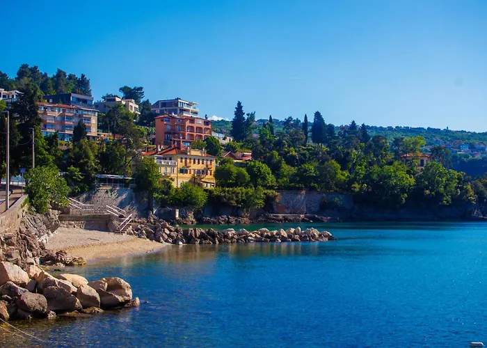 Volos, Roof Terrace, Sea View, Private Parking Opatija